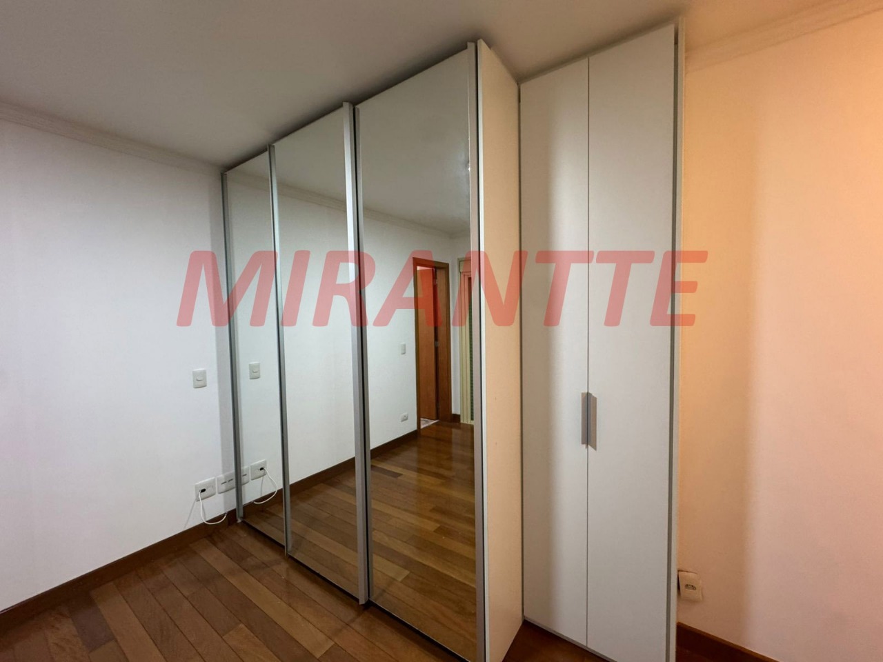 Apartamento de 133m² com 3 quartos em Santana