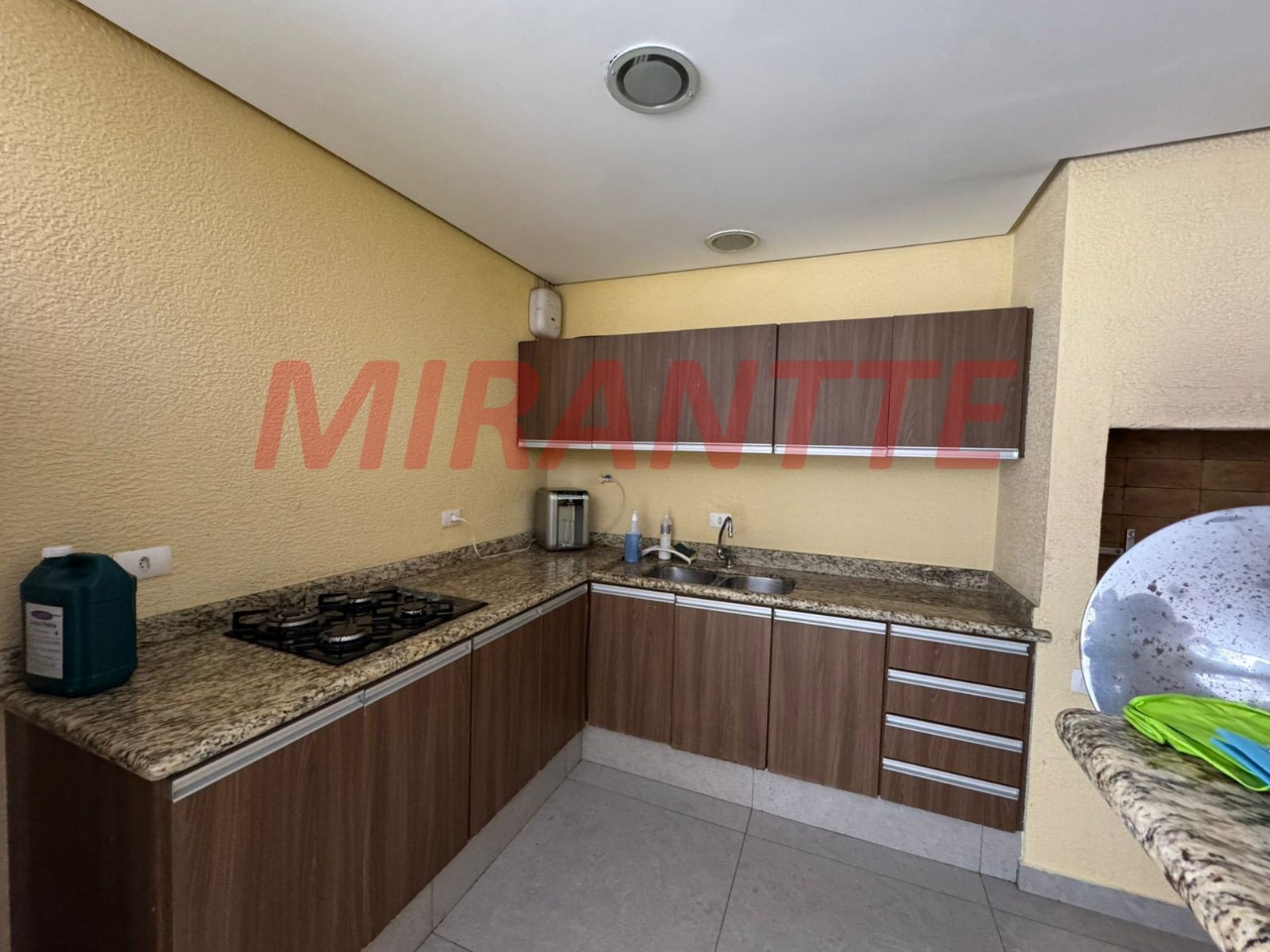 Apartamento de 133m² com 3 quartos em Santana