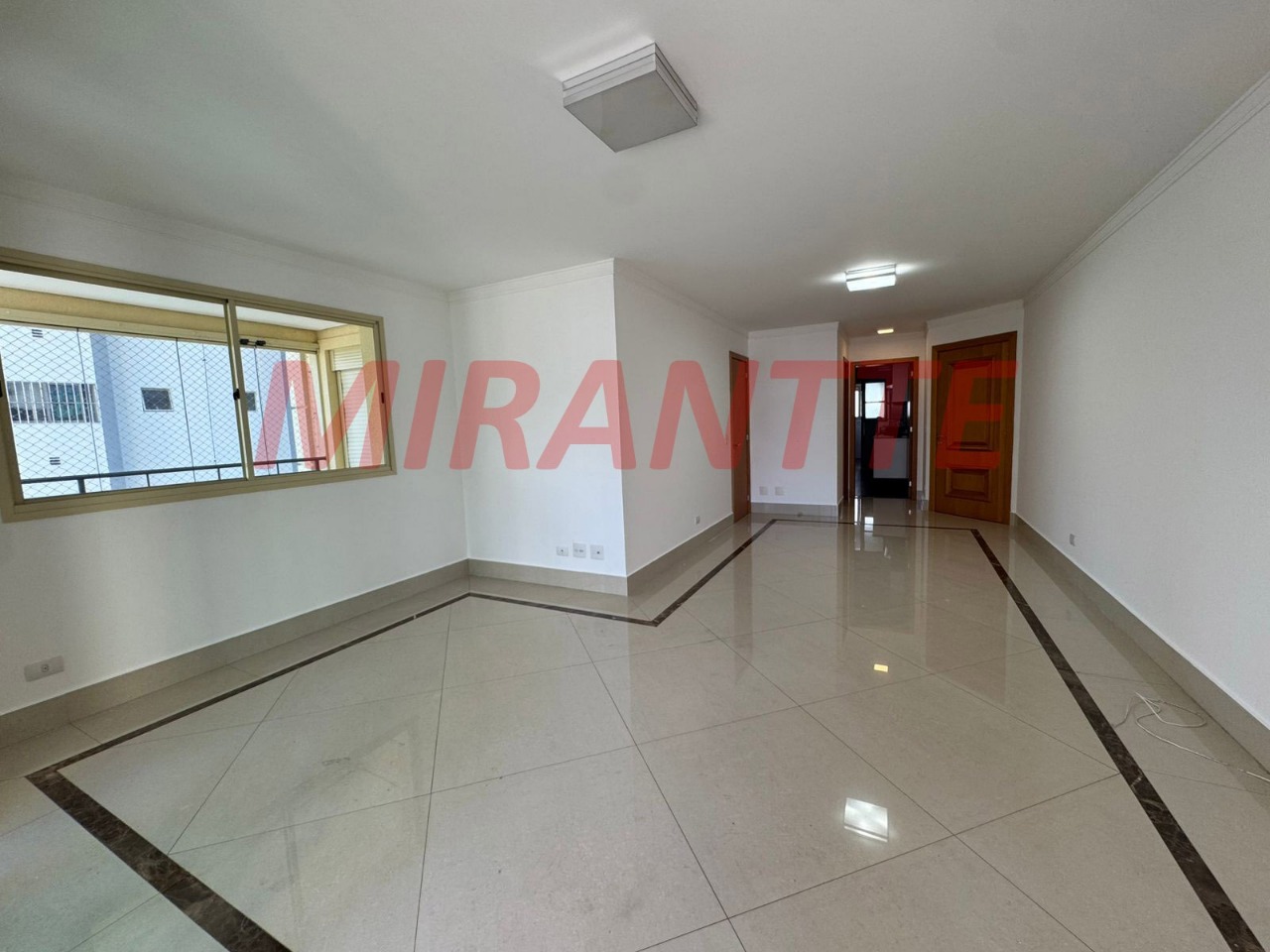 Apartamento de 133m² com 3 quartos em Santana