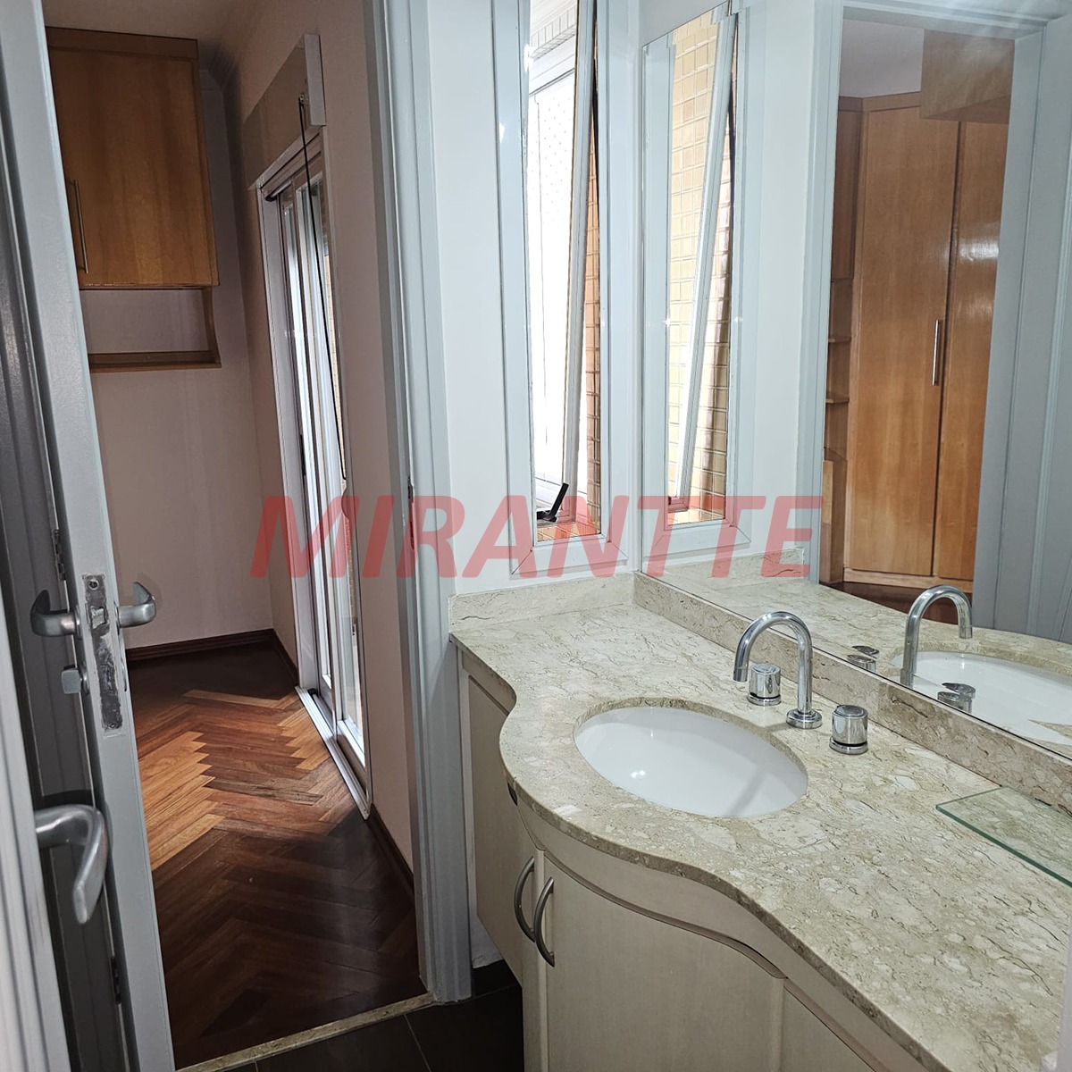 Apartamento de 126m² com 3 quartos em Santana