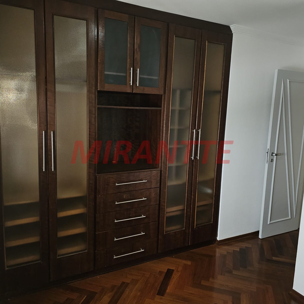 Apartamento de 126m² com 3 quartos em Santana