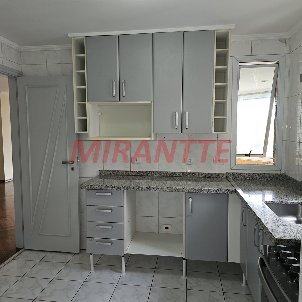 Apartamento de 126m² com 3 quartos em Santana