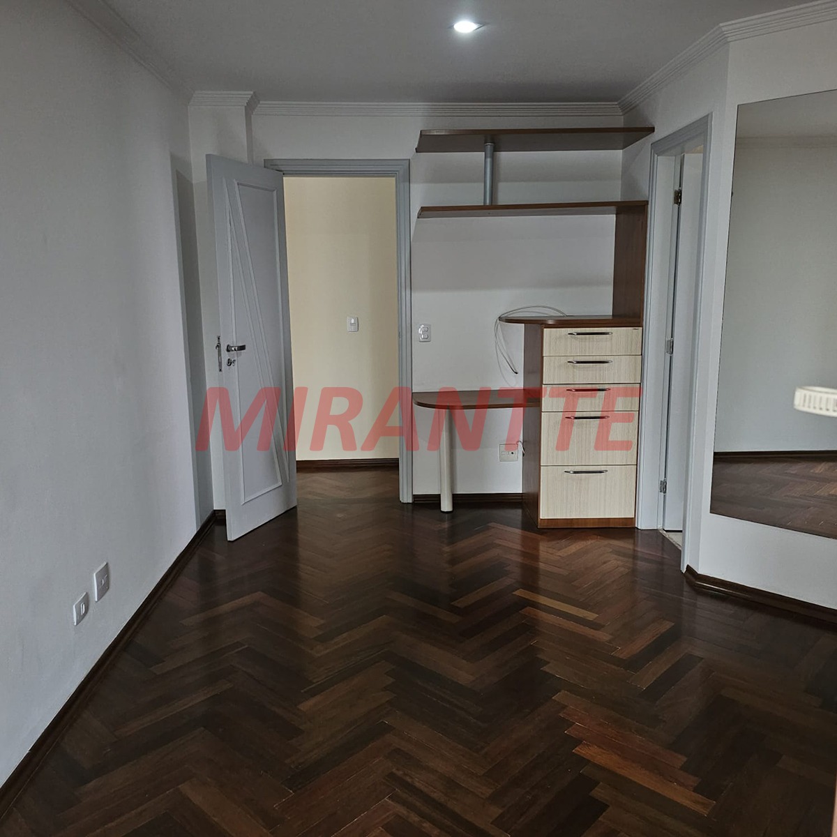 Apartamento de 126m² com 3 quartos em Santana