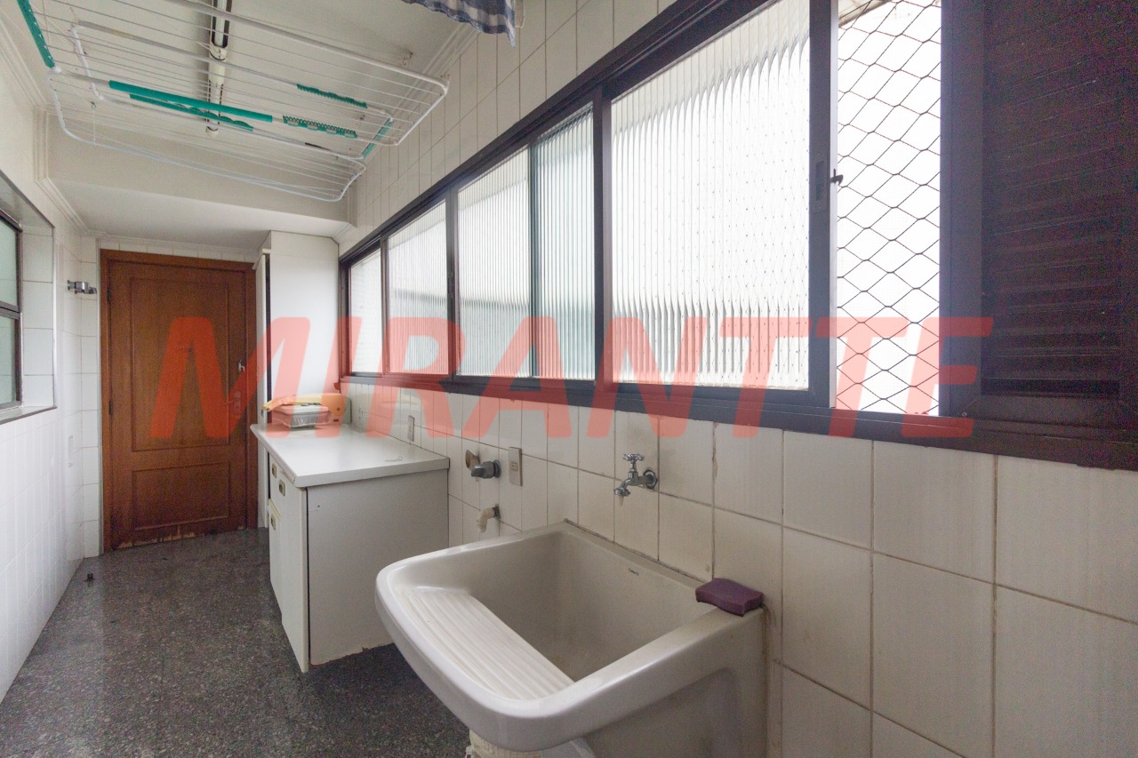 Apartamento de 190m² com 4 quartos em Santana