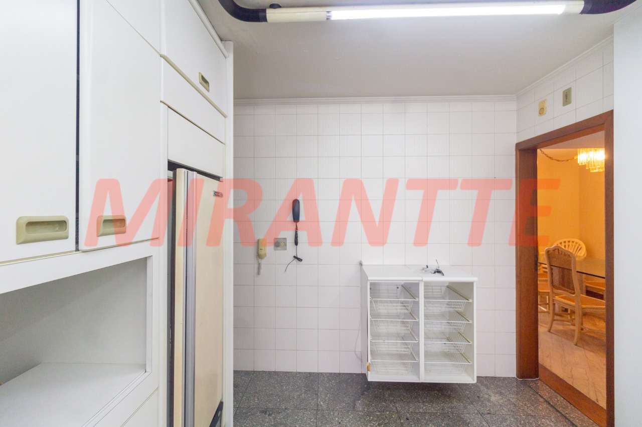 Apartamento de 190m² com 4 quartos em Santana