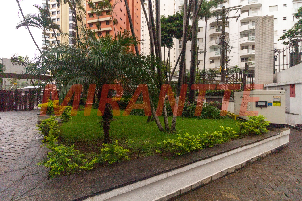 Apartamento de 190m² com 4 quartos em Santana