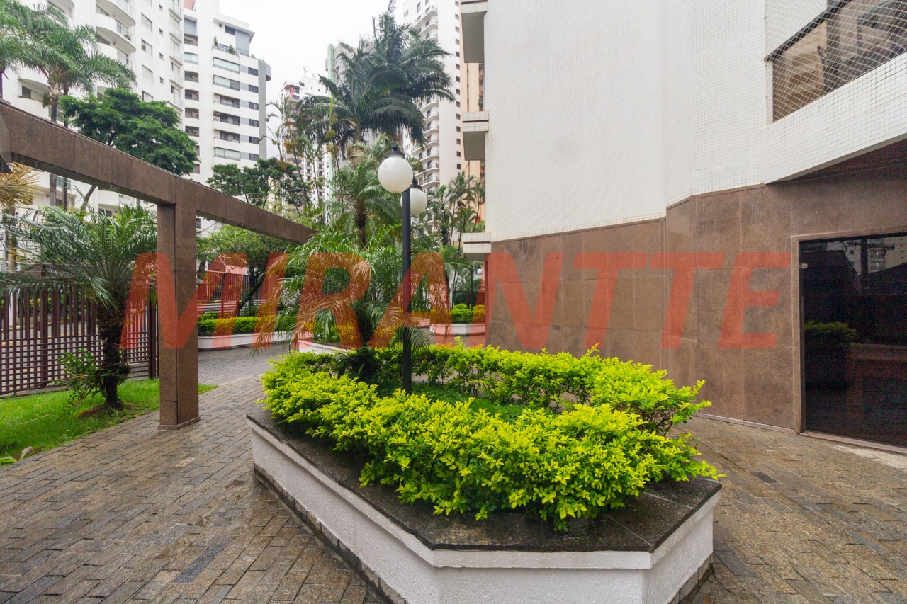 Apartamento de 190m² com 4 quartos em Santana