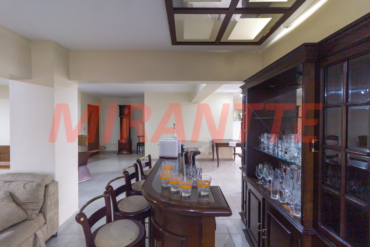 Apartamento de 190m² com 4 quartos em Santana