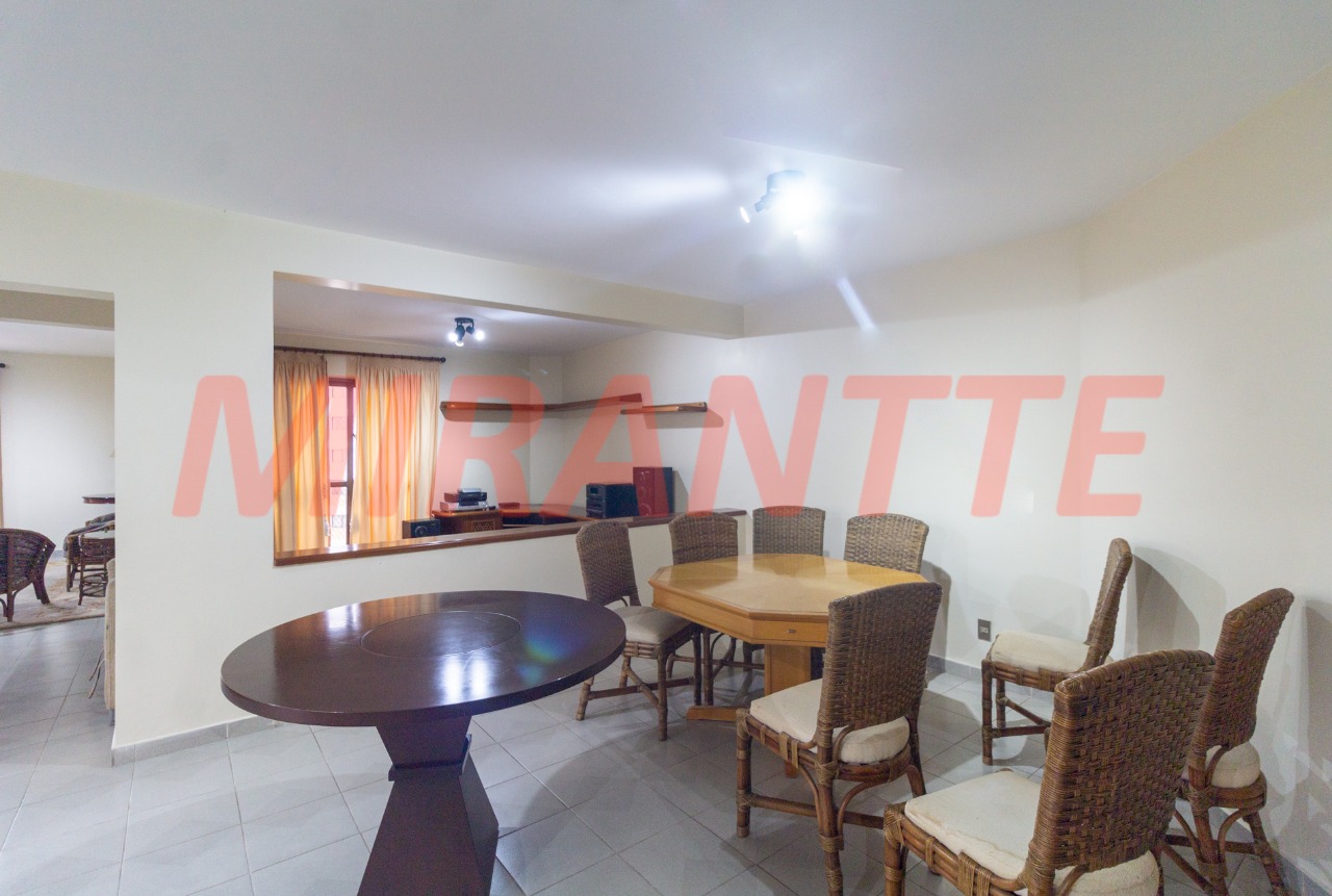 Apartamento de 190m² com 4 quartos em Santana