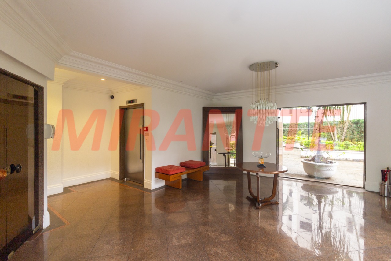 Apartamento de 190m² com 4 quartos em Santana
