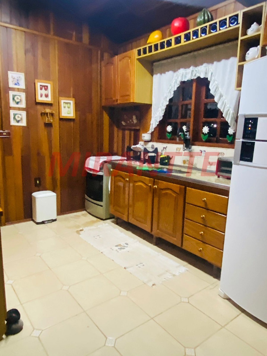 Cond. fechado de 250m² com 1 quartos em Funil