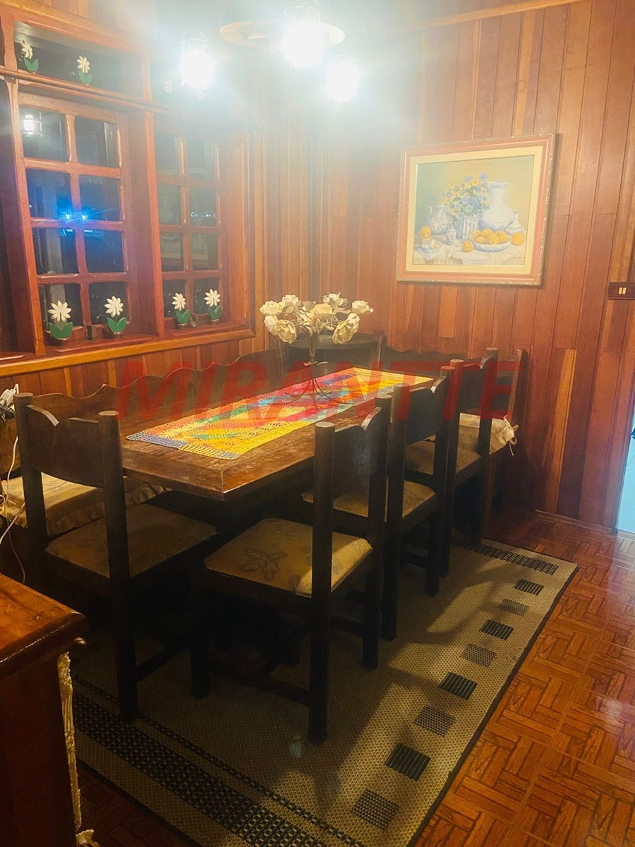 Cond. fechado de 250m² com 1 quartos em Funil