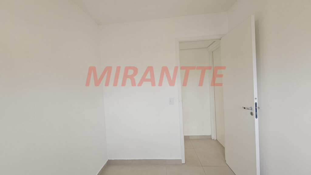 Apartamento de 40m² com 2 quartos em Jardim Paraiso