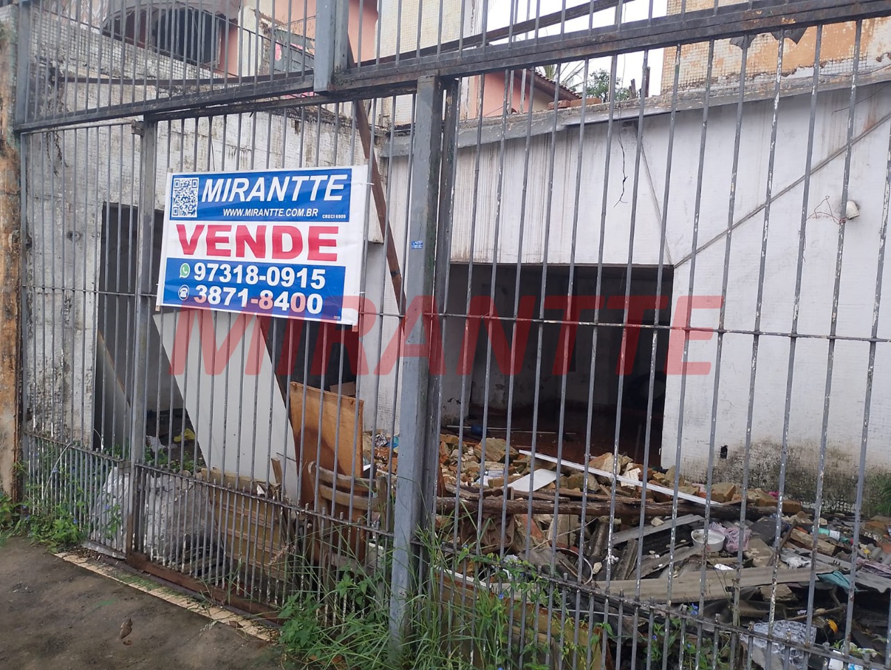 Terreno de 0m² em Vila Nivi