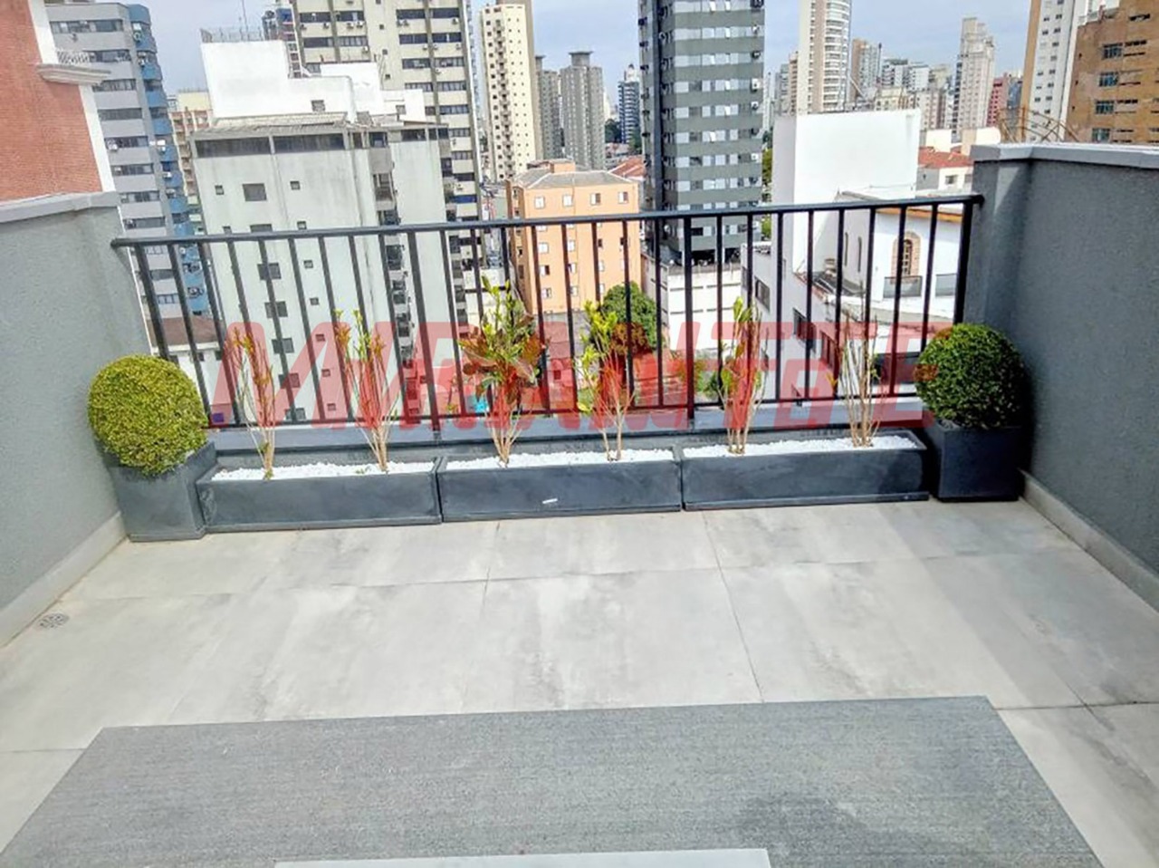 Apartamento de 35m² com 1 quartos em Água Fria