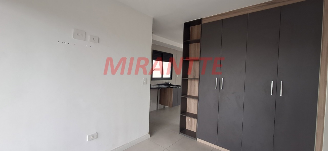 Apartamento de 35m² com 1 quartos em Água Fria