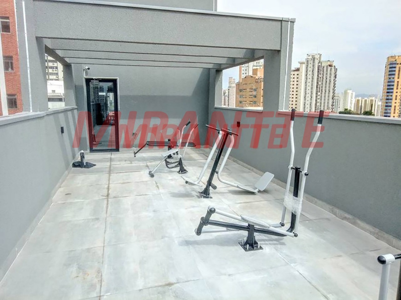 Apartamento de 35m² com 1 quartos em Água Fria