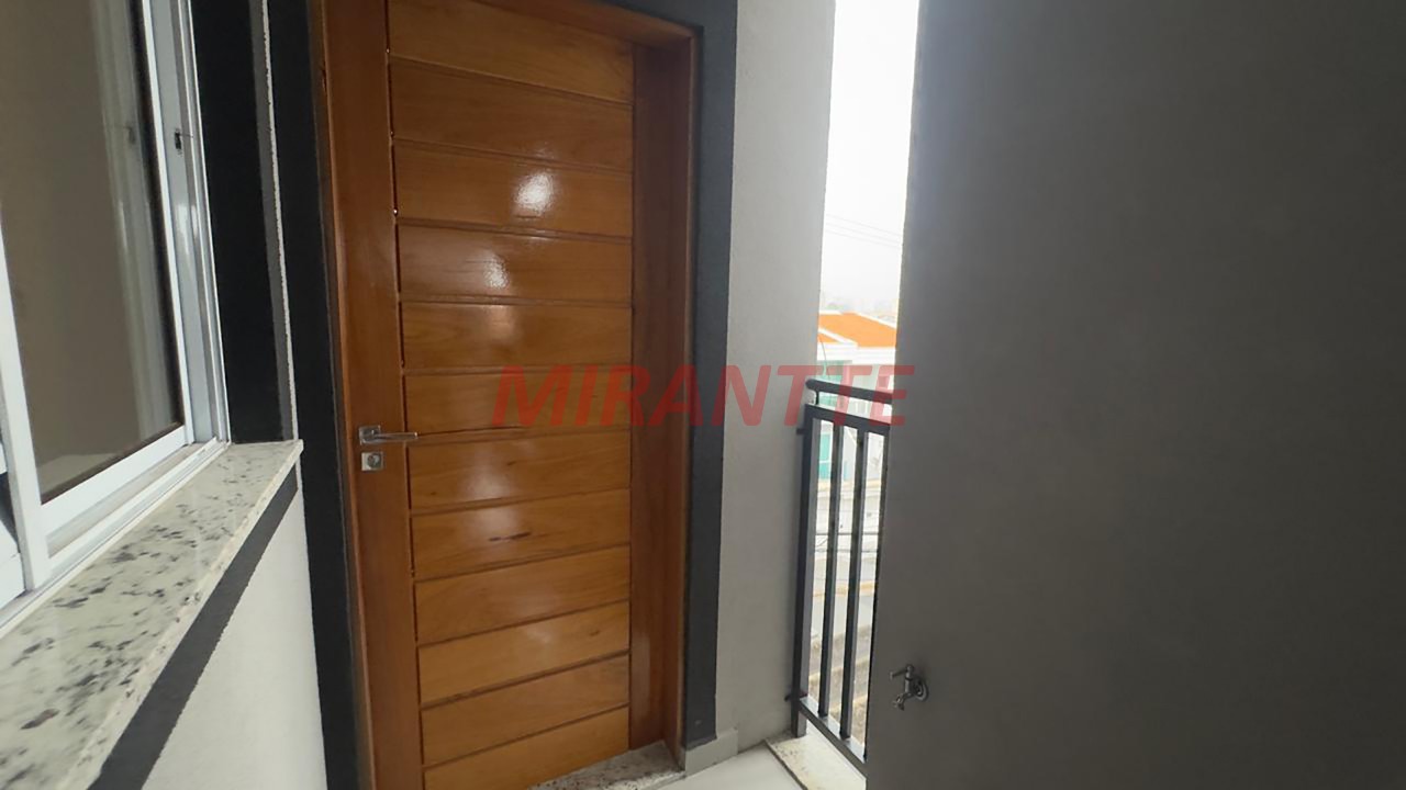 Apartamento de 45m² com 2 quartos em Vila Dom Pedro II