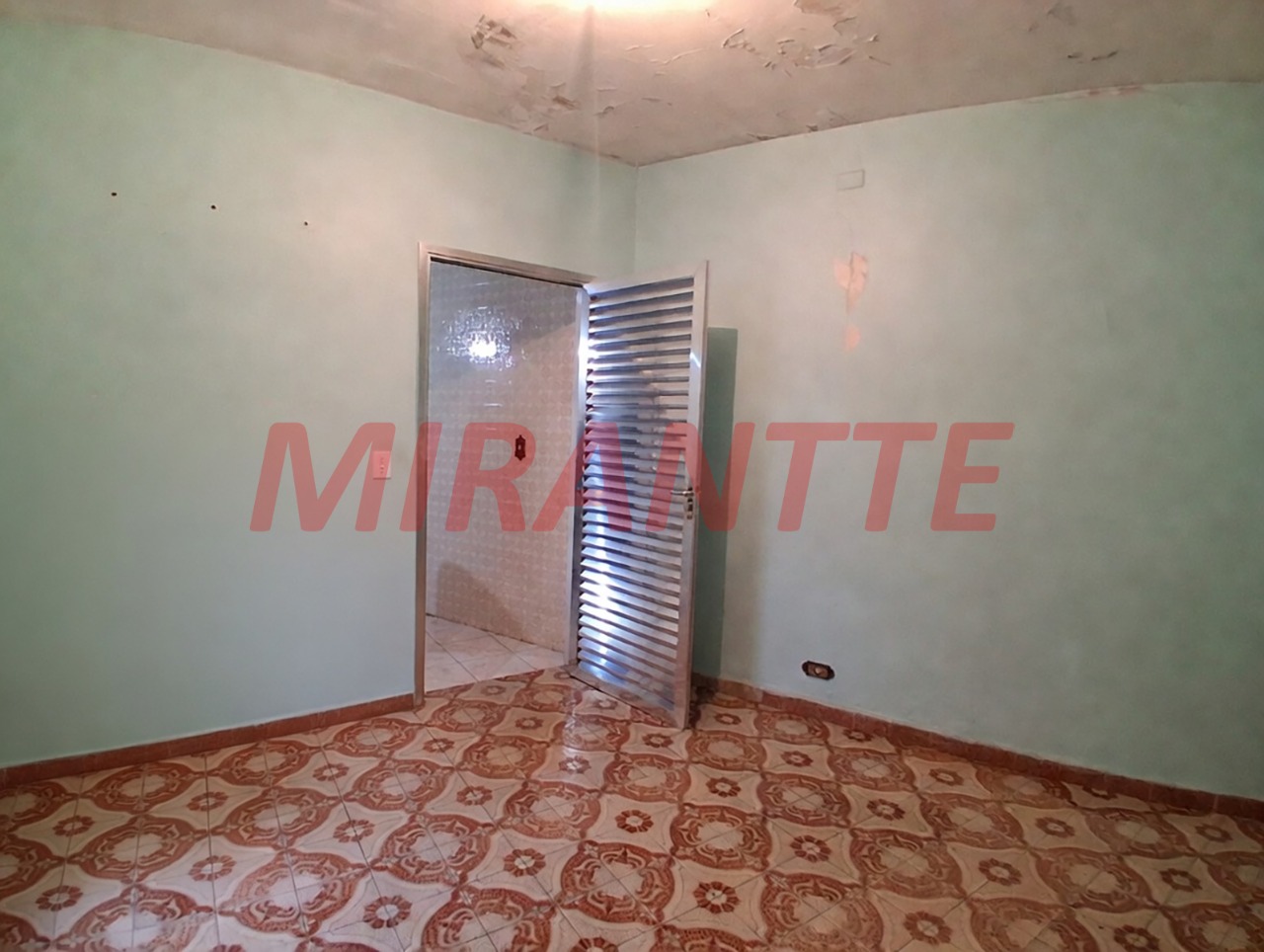 Sobrado de 189m² com 4 quartos em Vila Maria