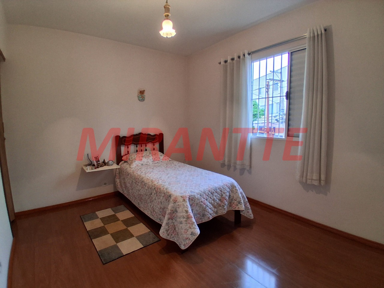 Sobrado de 189m² com 4 quartos em Vila Maria