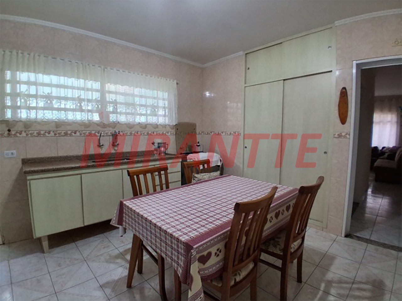 Sobrado de 189m² com 4 quartos em Vila Maria