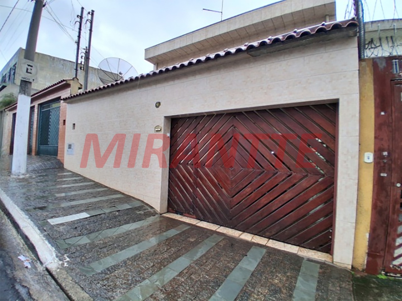 Sobrado de 189m² com 4 quartos em Vila Maria