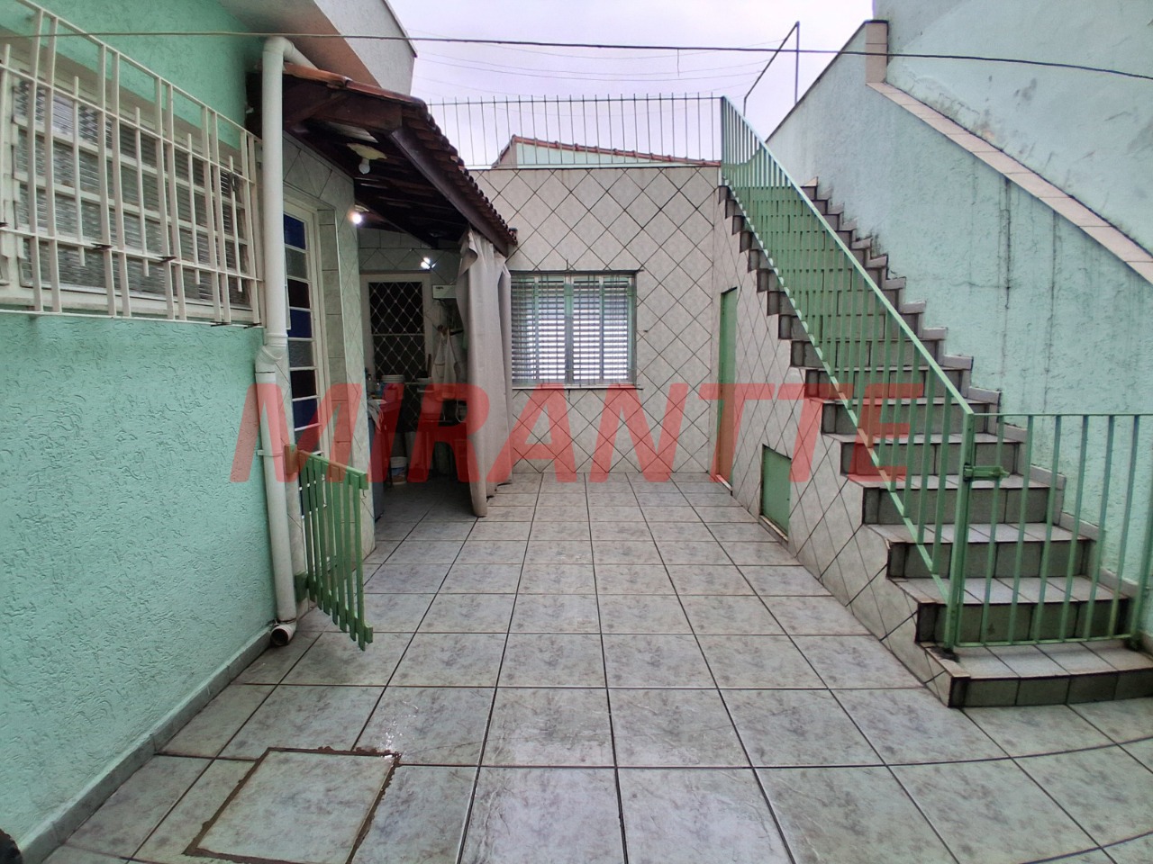 Sobrado de 189m² com 4 quartos em Vila Maria