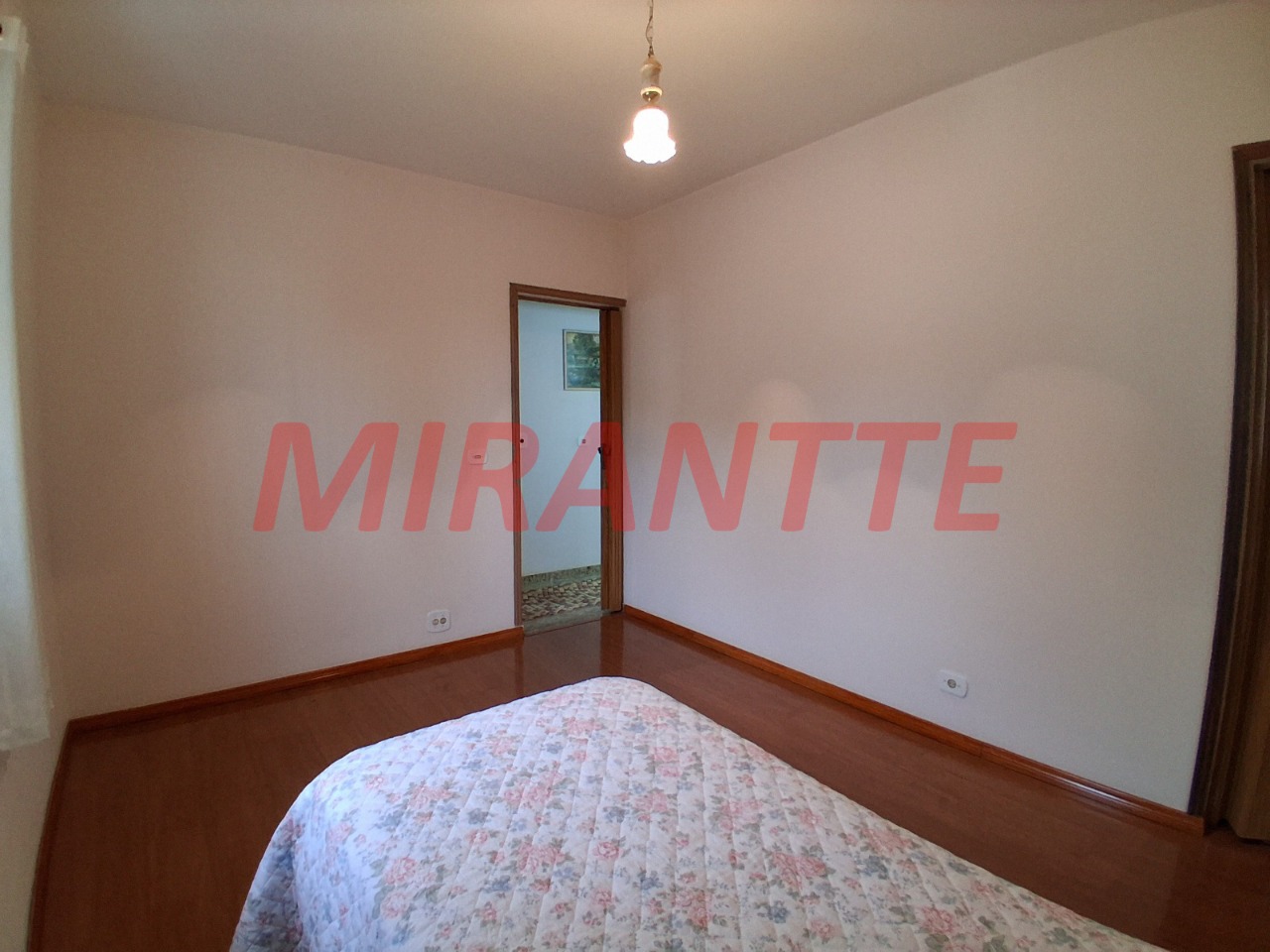 Sobrado de 189m² com 4 quartos em Vila Maria