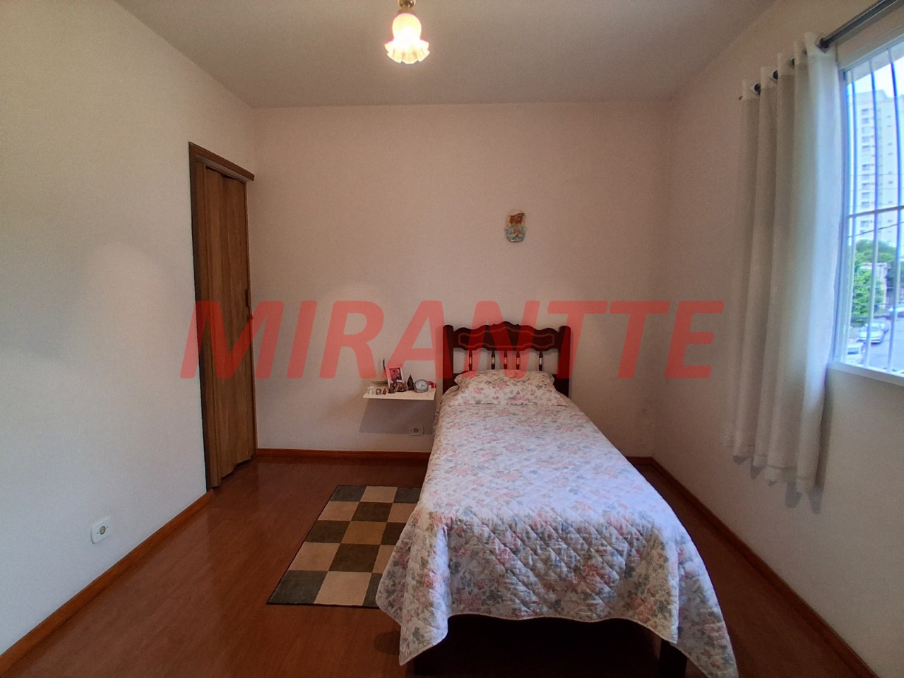 Sobrado de 189m² com 4 quartos em Vila Maria