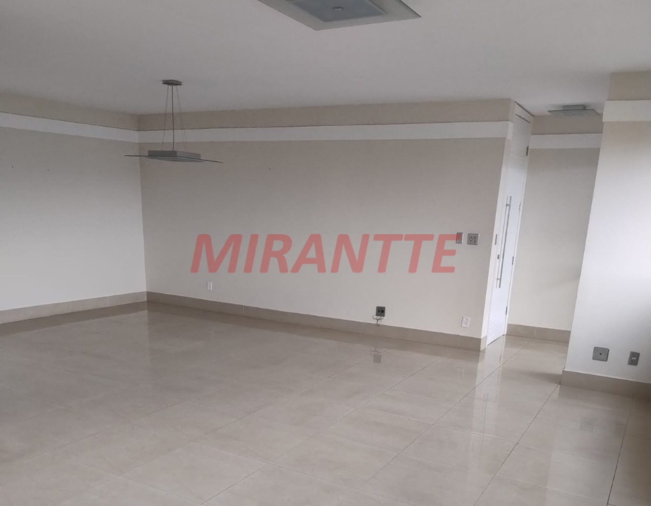 Apartamento de 186m² com 3 quartos em Jardim Floresta