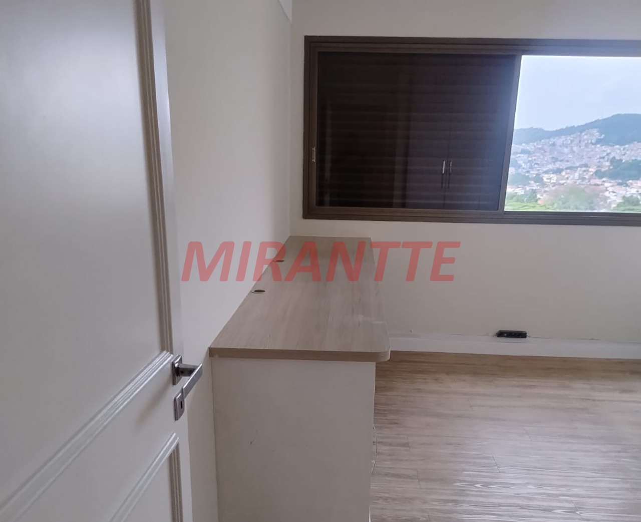 Apartamento de 186m² com 3 quartos em Jardim Floresta