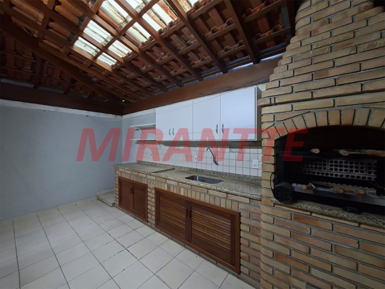 Sobrado de 160m² com 3 quartos em Jardim Paraiso