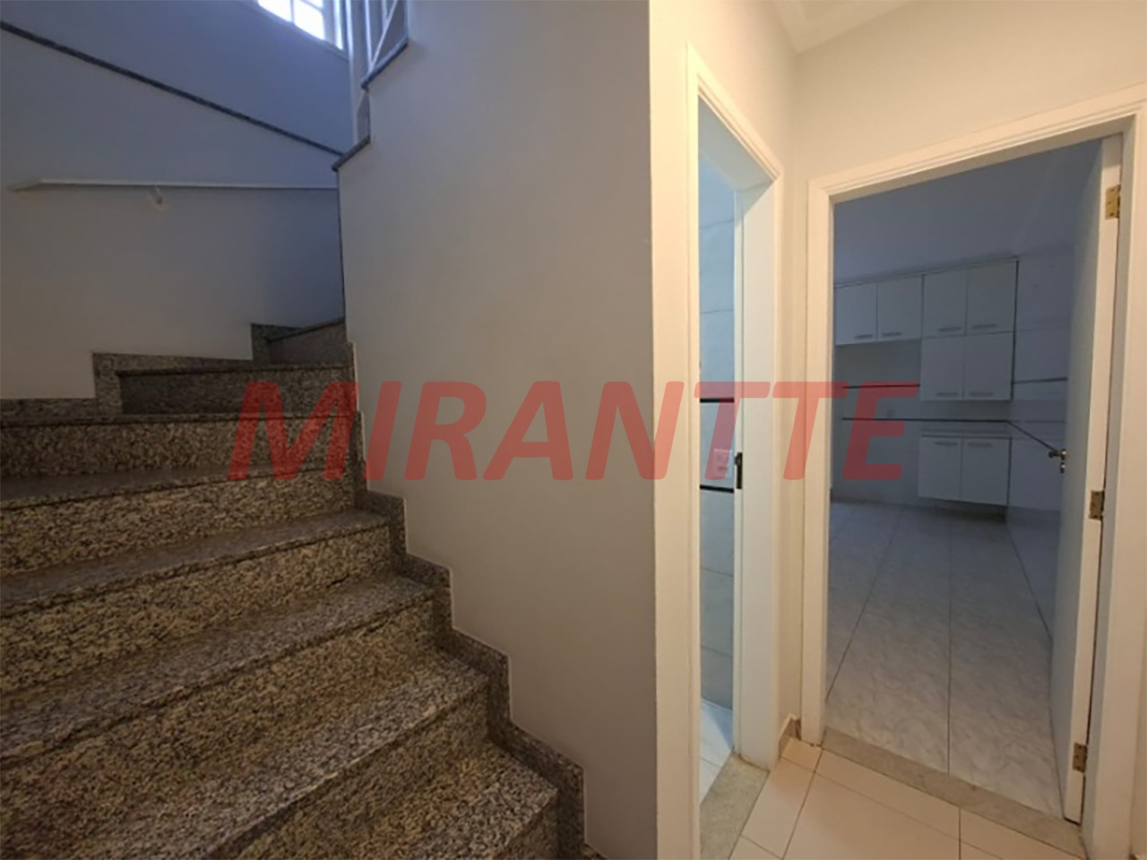 Sobrado de 160m² com 3 quartos em Jardim Paraiso