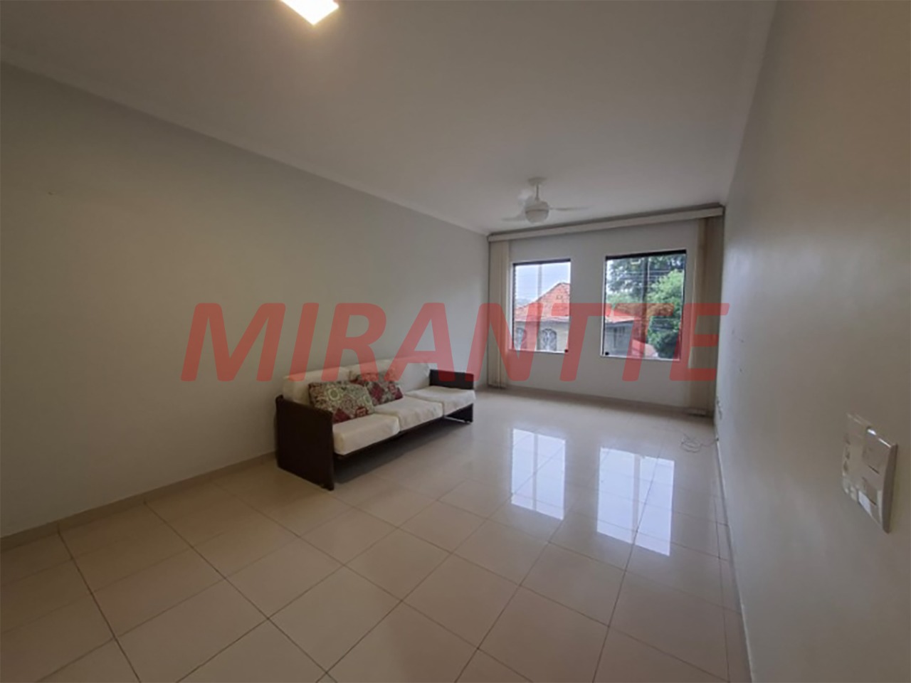 Sobrado de 160m² com 3 quartos em Jardim Paraiso