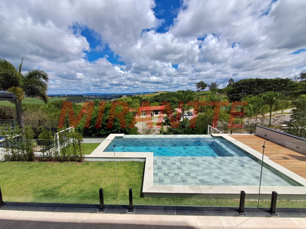 Cond. fechado de 276m² com 4 quartos em Condomínio Residencial Campos do Conde