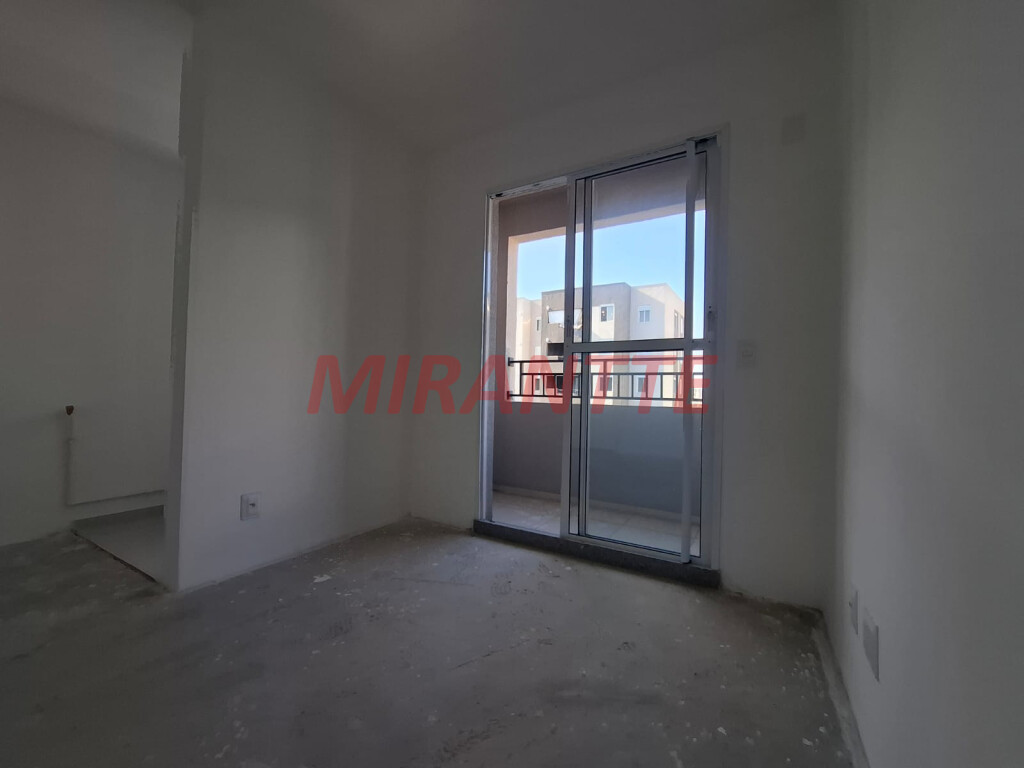 Apartamento de 38m² com 2 quartos em Santana