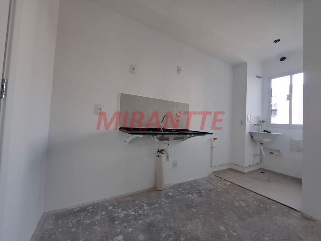 Apartamento de 38m² com 2 quartos em Santana