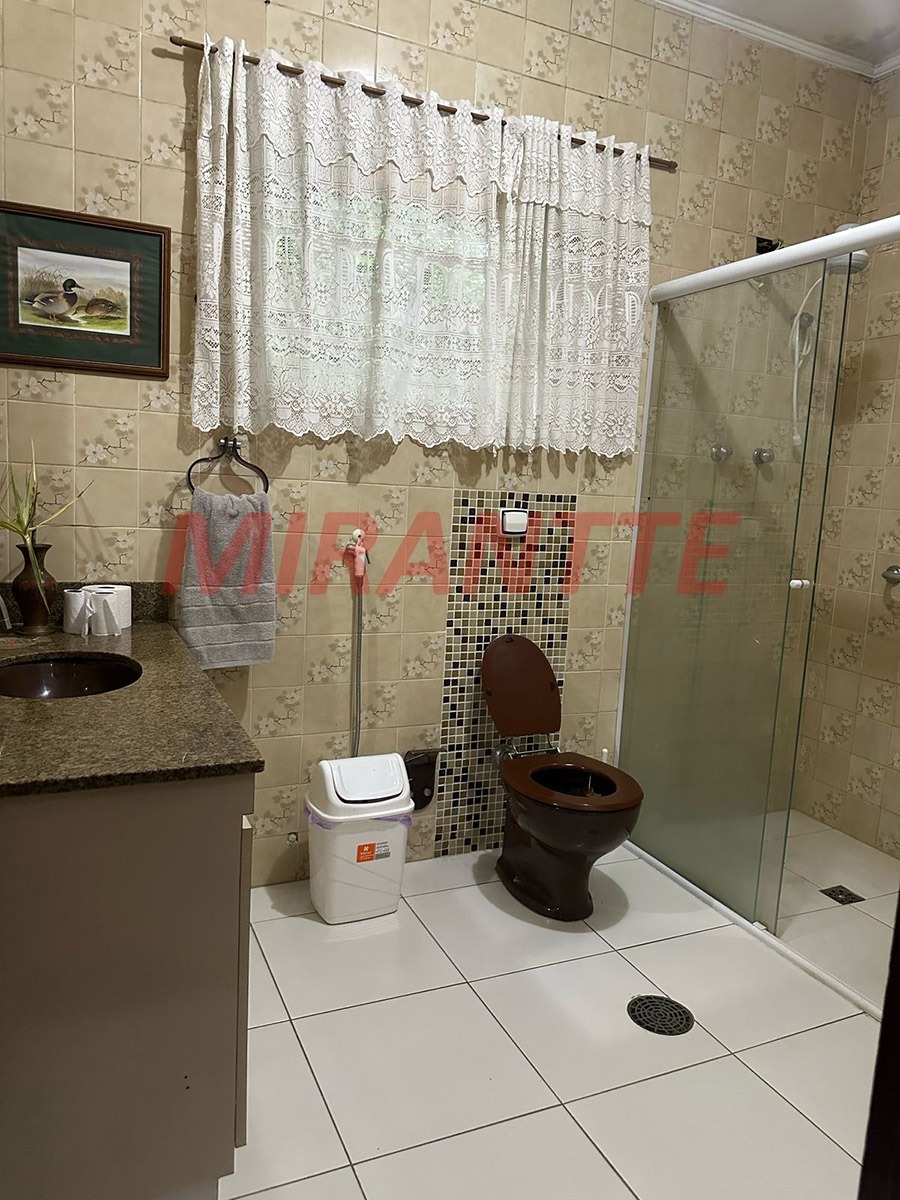 ChÁcara de 800m² com 5 quartos em Luiz Fagundes