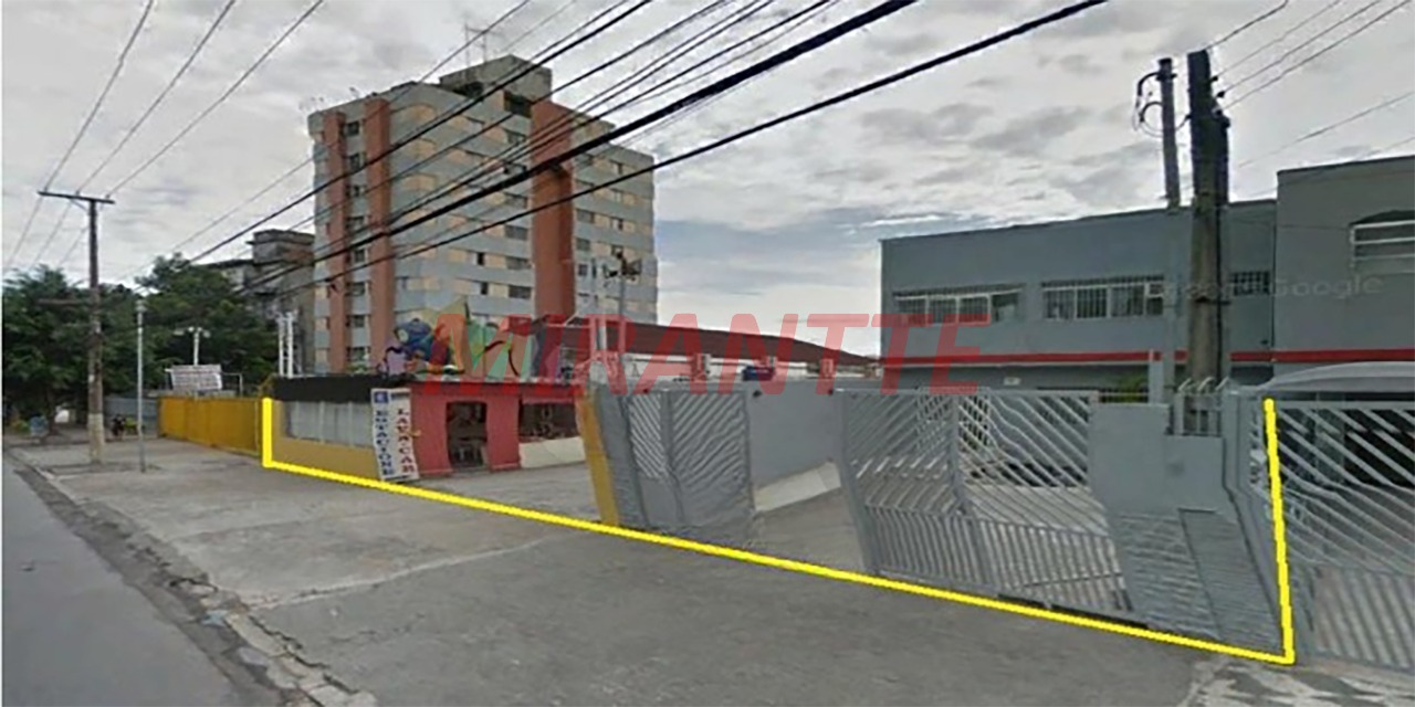 Comercial de 1313m² em Vila Monumento