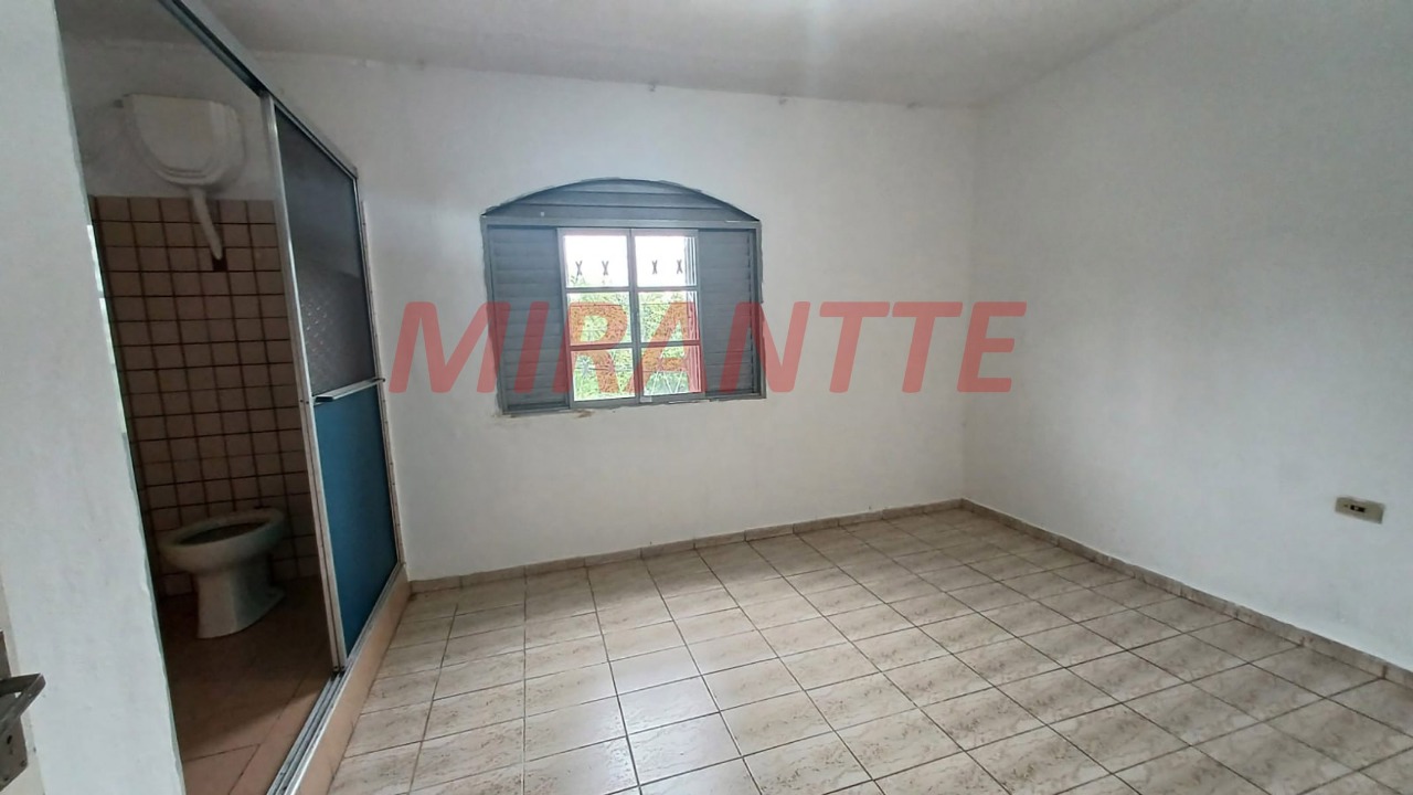 Sobrado de 150m² com 4 quartos em Parque Vitoria