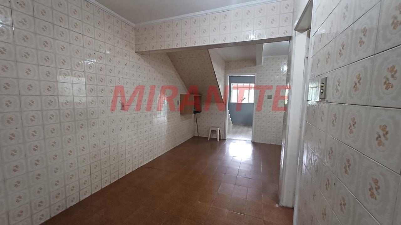 Sobrado de 150m² com 4 quartos em Parque Vitoria