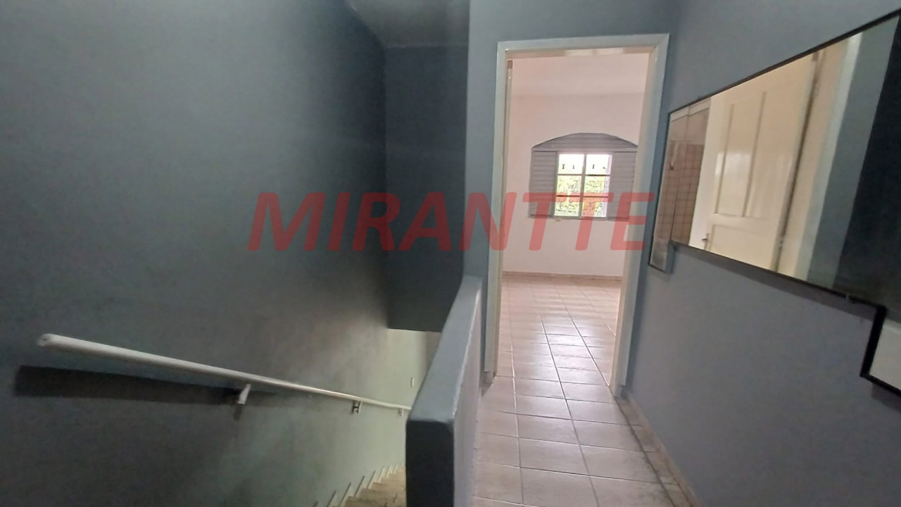 Sobrado de 150m² com 4 quartos em Parque Vitoria
