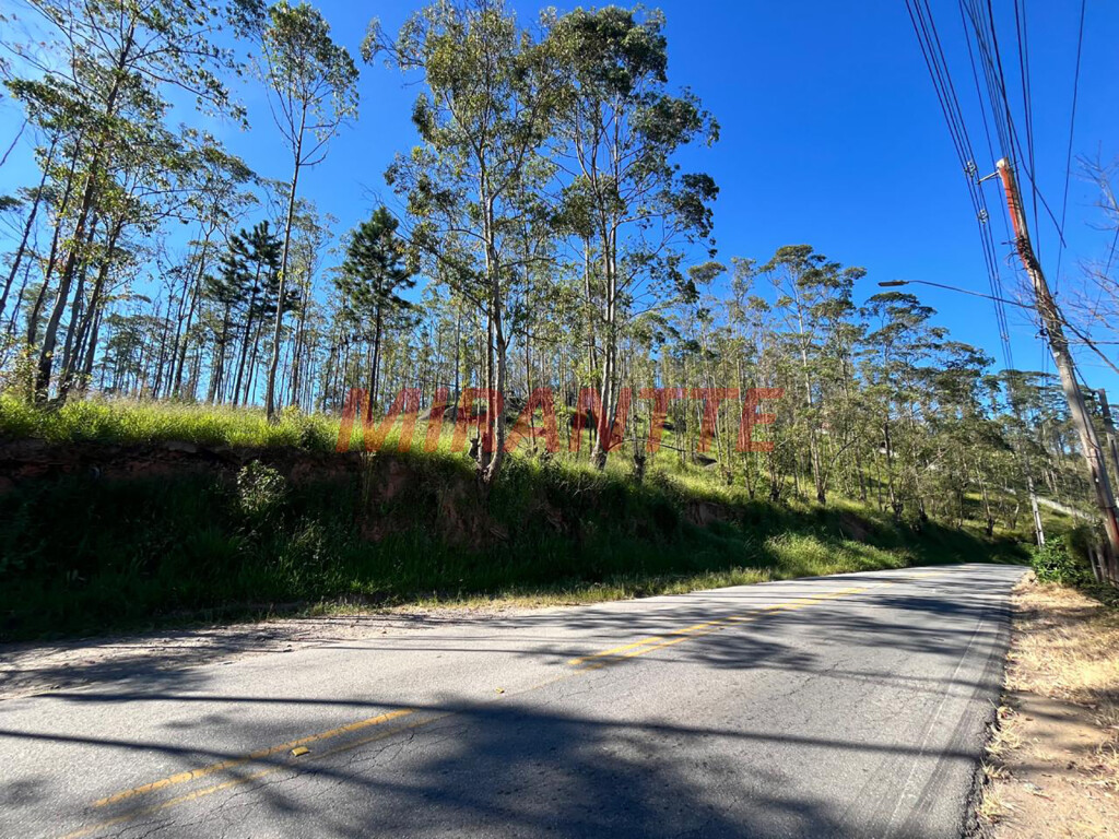 Terreno de 0m² em Apolinário