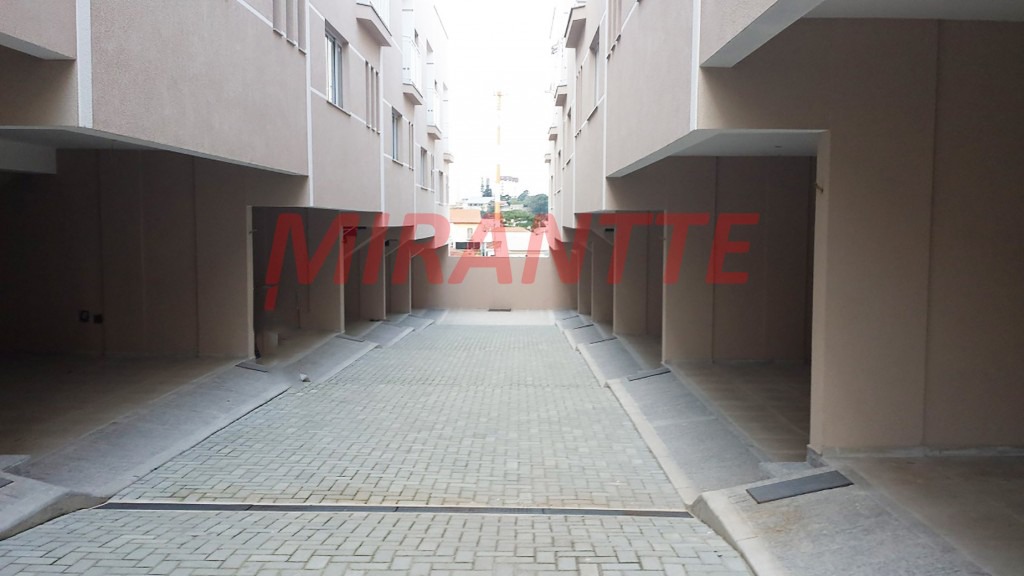 Cond. fechado de 114m² com 3 quartos em Parada Inglesa