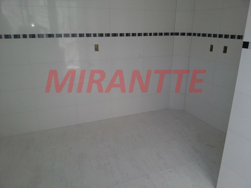Cond. fechado de 114m² com 3 quartos em Parada Inglesa