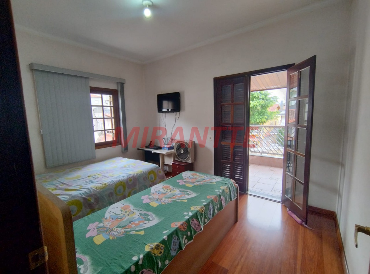 Sobrado de 229m² com 4 quartos em Lauzane Paulista