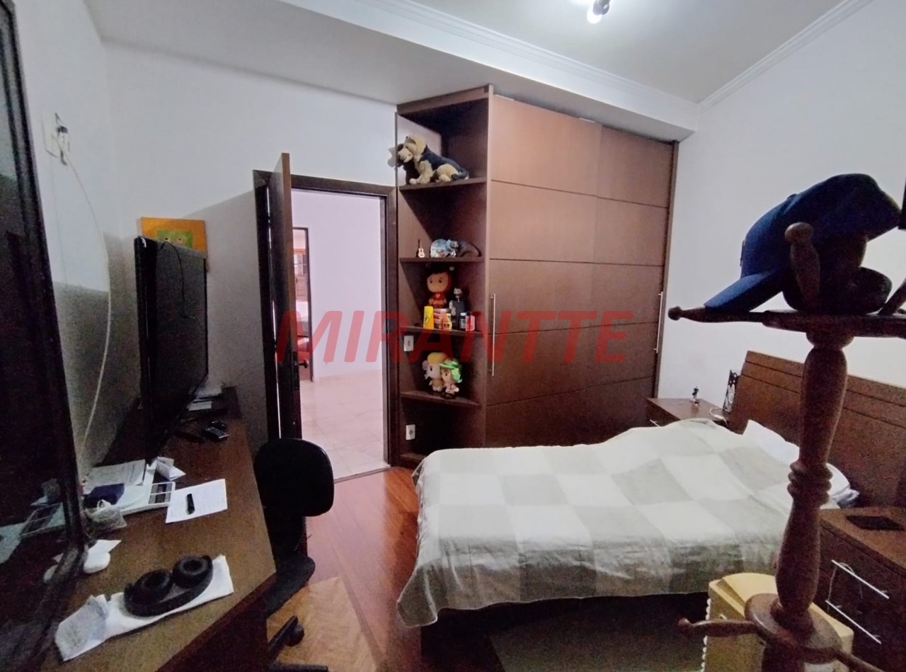 Sobrado de 229m² com 4 quartos em Lauzane Paulista