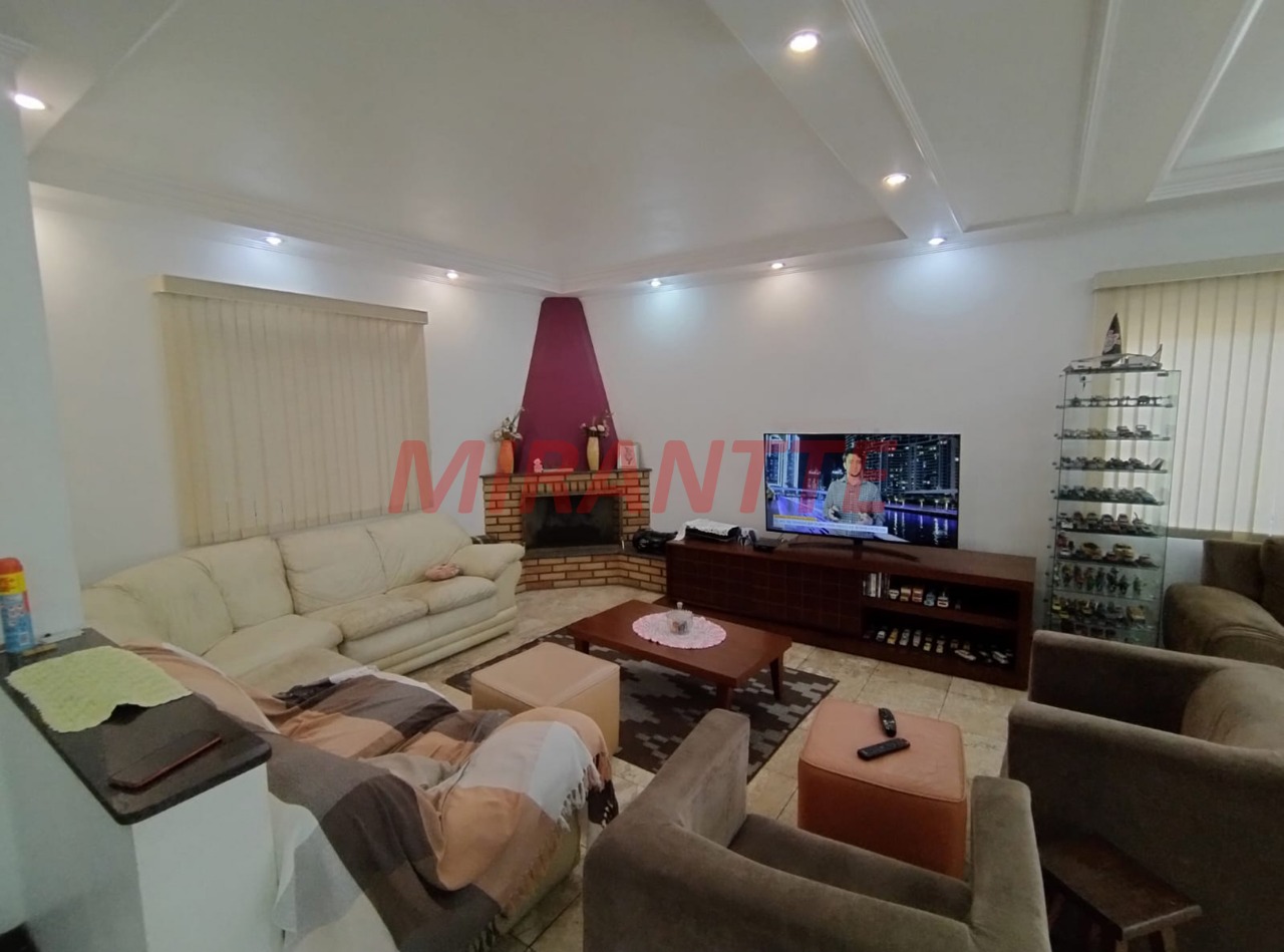 Sobrado de 229m² com 4 quartos em Lauzane Paulista