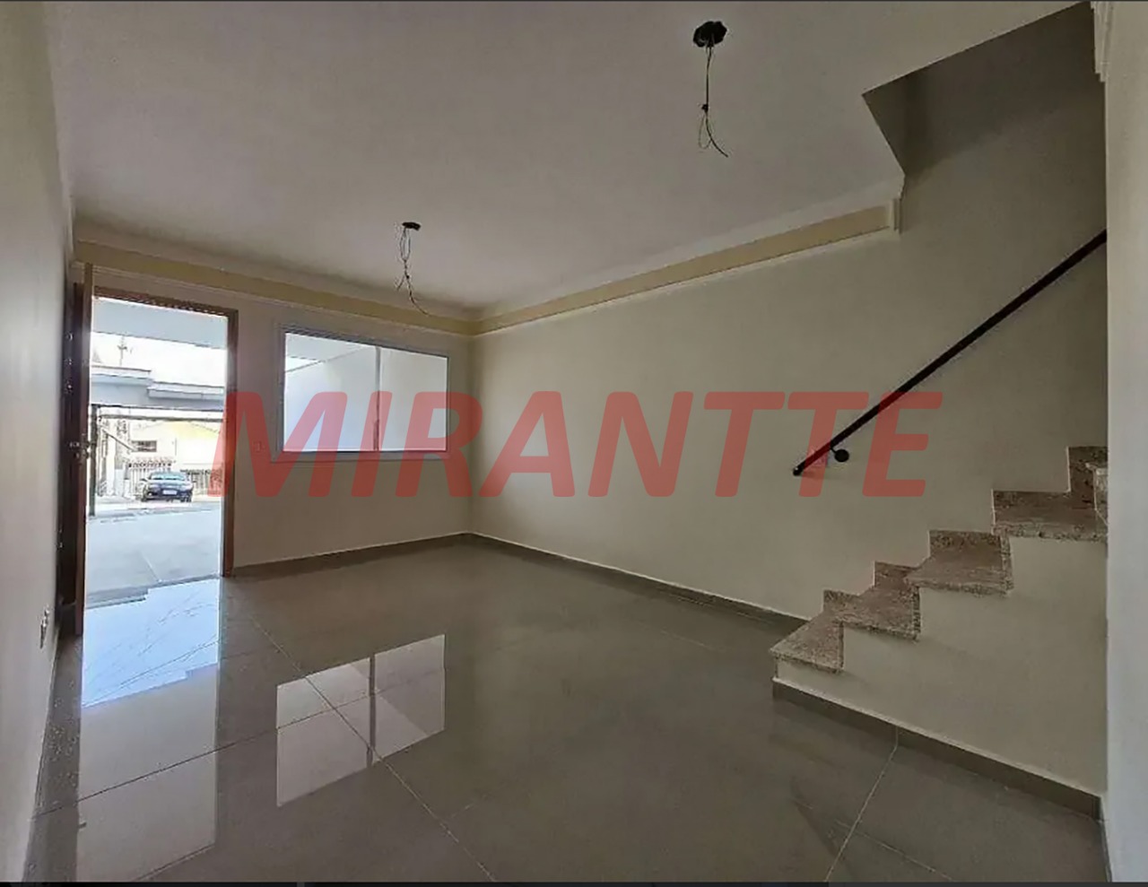 Sobrado de 100m² com 3 quartos em Água Fria