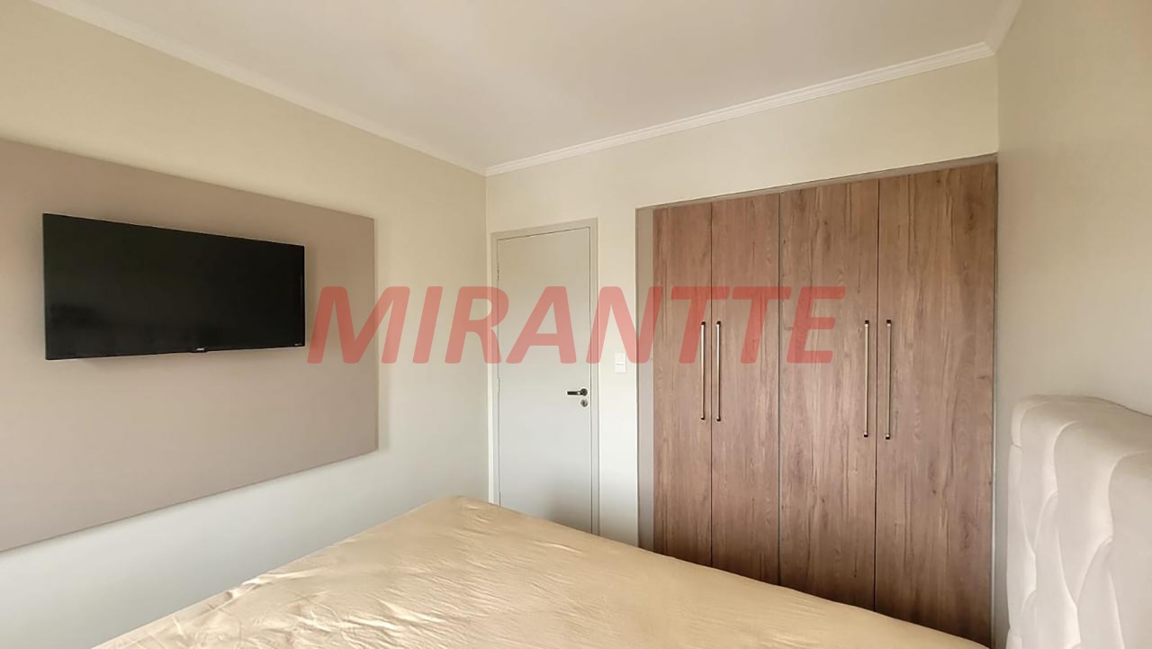 Apartamento de 73m² com 3 quartos em Água Fria